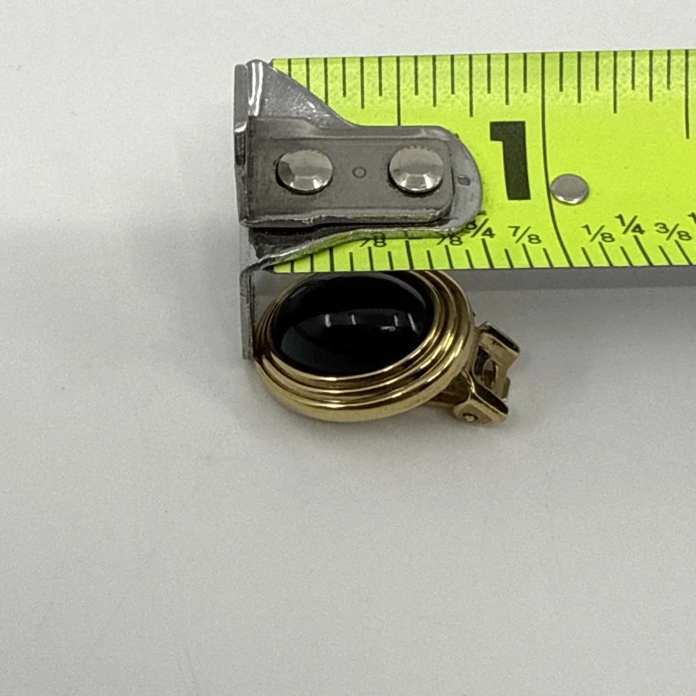Vtg‎ Christian Dior Gold Tone Black Glass Cabachon Clip On Earrings .75